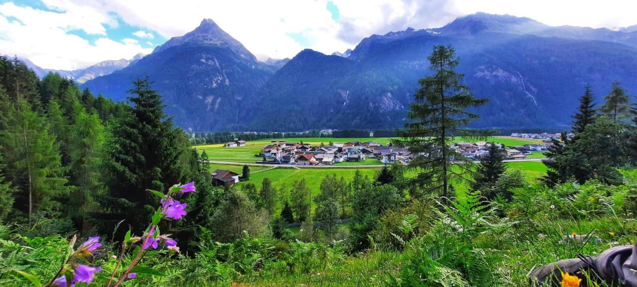 Alpin Apart Maurer Längenfeld Exteriér fotografie